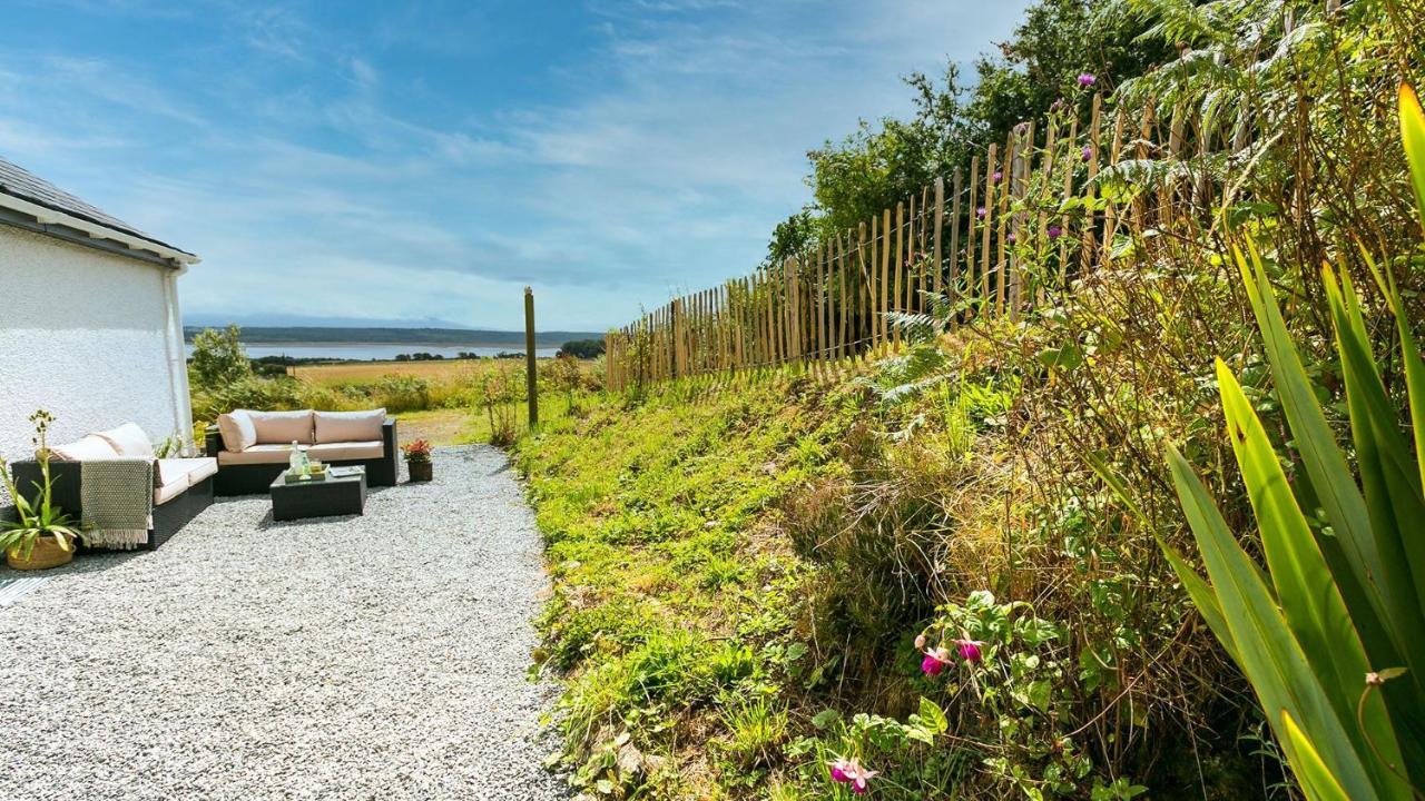 Tan Yr Allt Llangadwaladr  Extérieur photo